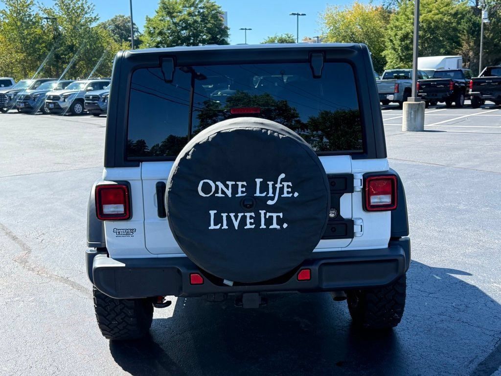 Used 2024 Jeep Wrangler Unlimited Sport AWD/4WD image 6