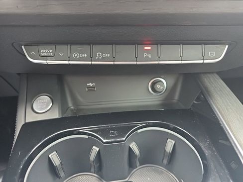 Used 2024 Audi A4 2.0T Premium Plus image 29
