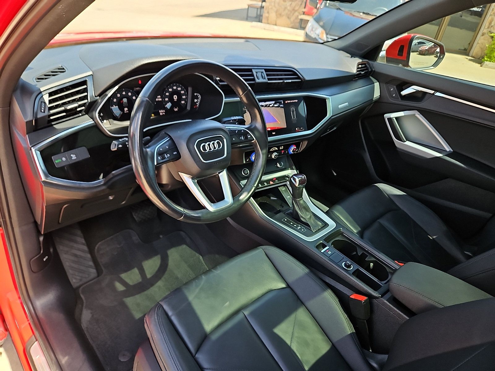 Used 2024 Audi Q3 2.0T Premium AWD/4WD image 12