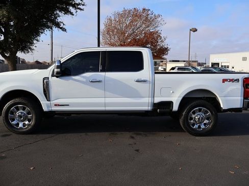 Used 2024 Ford F250 Lariat w/ Lariat Ultimate Package image 2