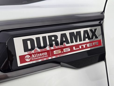 Used 2026 GMC Sierra 2500 AT4 w/ AT4 Premium Plus Package AWD/4WD image 11