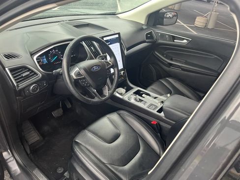 Used 2021 Ford Edge Titanium w/ Cargo Accessory Package FWD image 22