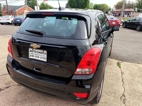 Used 2020 Chevrolet Trax LS image 16