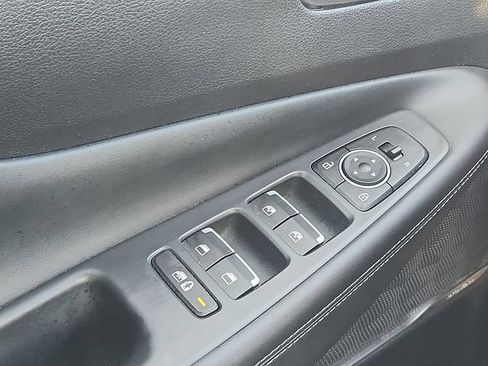 Used 2023 Hyundai Santa Fe SEL Premium AWD/4WD image 11