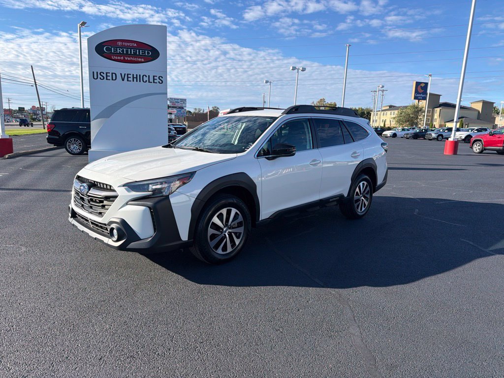 Used 2024 Subaru Outback Premium AWD/4WD image 7
