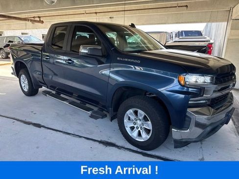 Used 2019 Chevrolet Silverado 1500 LT w/ Trailering Package RWD image 13