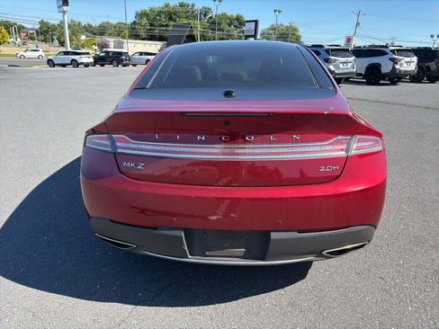 Used 2017 Lincoln MKZ Reserve w/ Technology Package FWD image 4