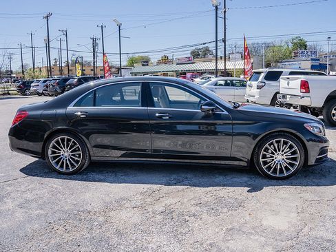 Used 2015 Mercedes-Benz S 550 Sedan image 4