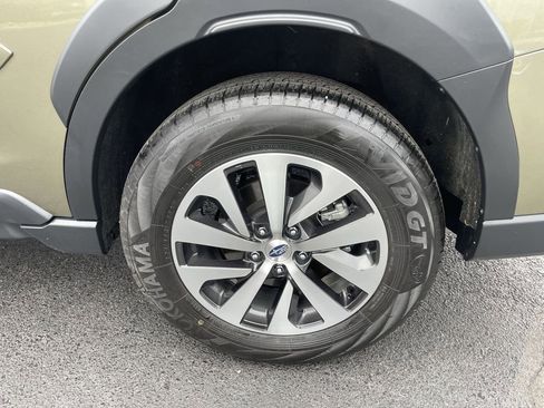 Certified 2025 Subaru Outback Premium w/ Popular Package #1 image 8