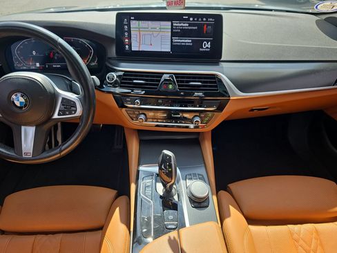 Used 2023 BMW 530i w/ M Sport Package RWD image 15