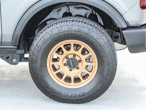 Used 2023 Ford Bronco 2-Door AWD/4WD image 11