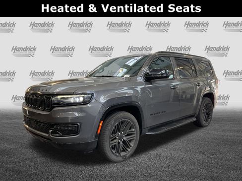 Used 2024 Jeep Wagoneer Series II RWD image 6