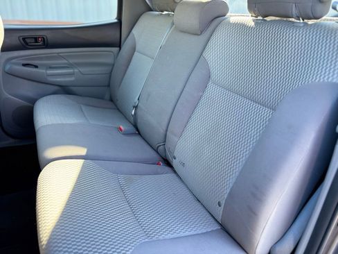Used 2013 Toyota Tacoma 2WD Double Cab w/ Convenience Pkg image 19