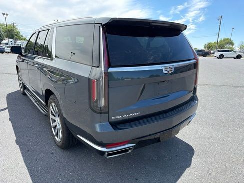 Used 2021 Cadillac Escalade ESV Premium Luxury Platinum w/ Heavy-Duty Trailer Package AWD/4WD image 3