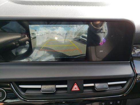 New 2026 Kia Seltos S image 19