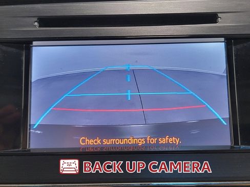 Used 2014 Toyota Avalon XLE Touring image 24