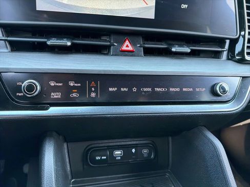 Used 2023 Kia Sportage X-Line AWD/4WD image 12