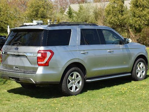 Certified 2020 Ford Expedition XLT w/ Equipment Group 202A AWD/4WD image 7