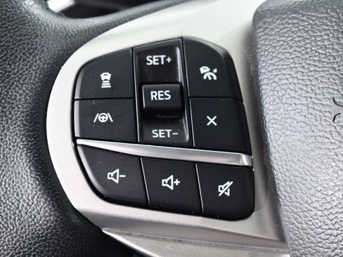 Used 2023 Ford Explorer XLT w/ Equipment Group 202A image 33