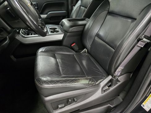 Used 2016 Chevrolet Silverado 1500 LTZ Z71 image 23