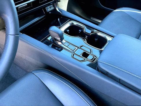 Used 2025 Lexus RX 350 FWD w/ Technology Package image 13