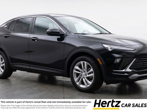 Used 2025 Buick Envista Sport Touring FWD image 1