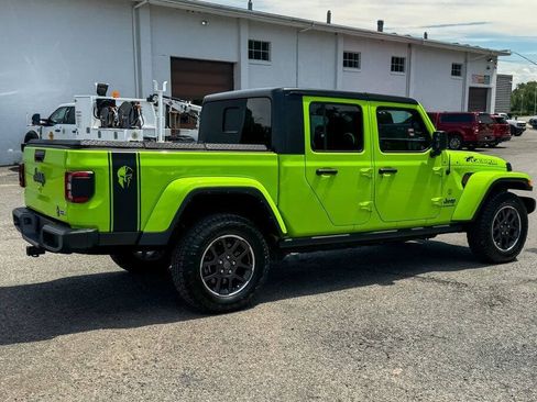 Used 2021 Jeep Gladiator Overland AWD/4WD image 3