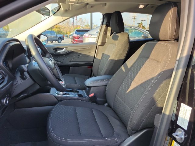 Certified 2023 Ford Escape Active w/ Tech Pack #2 AWD/4WD image 9
