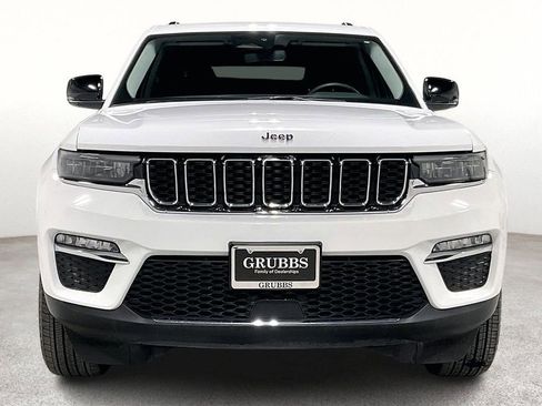 Used 2023 Jeep Grand Cherokee Limited image 5