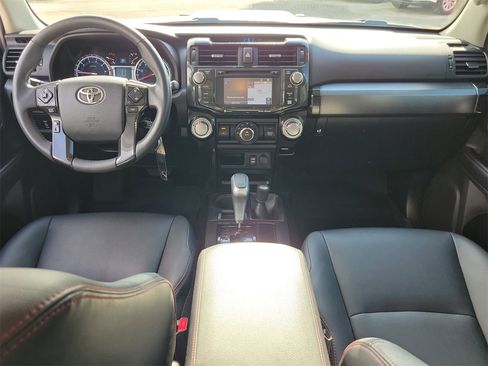 Used 2019 Toyota 4Runner TRD Off-Road Premium image 11