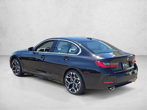 New 2026 BMW 330i Sedan w/ Convenience Package RWD image 9