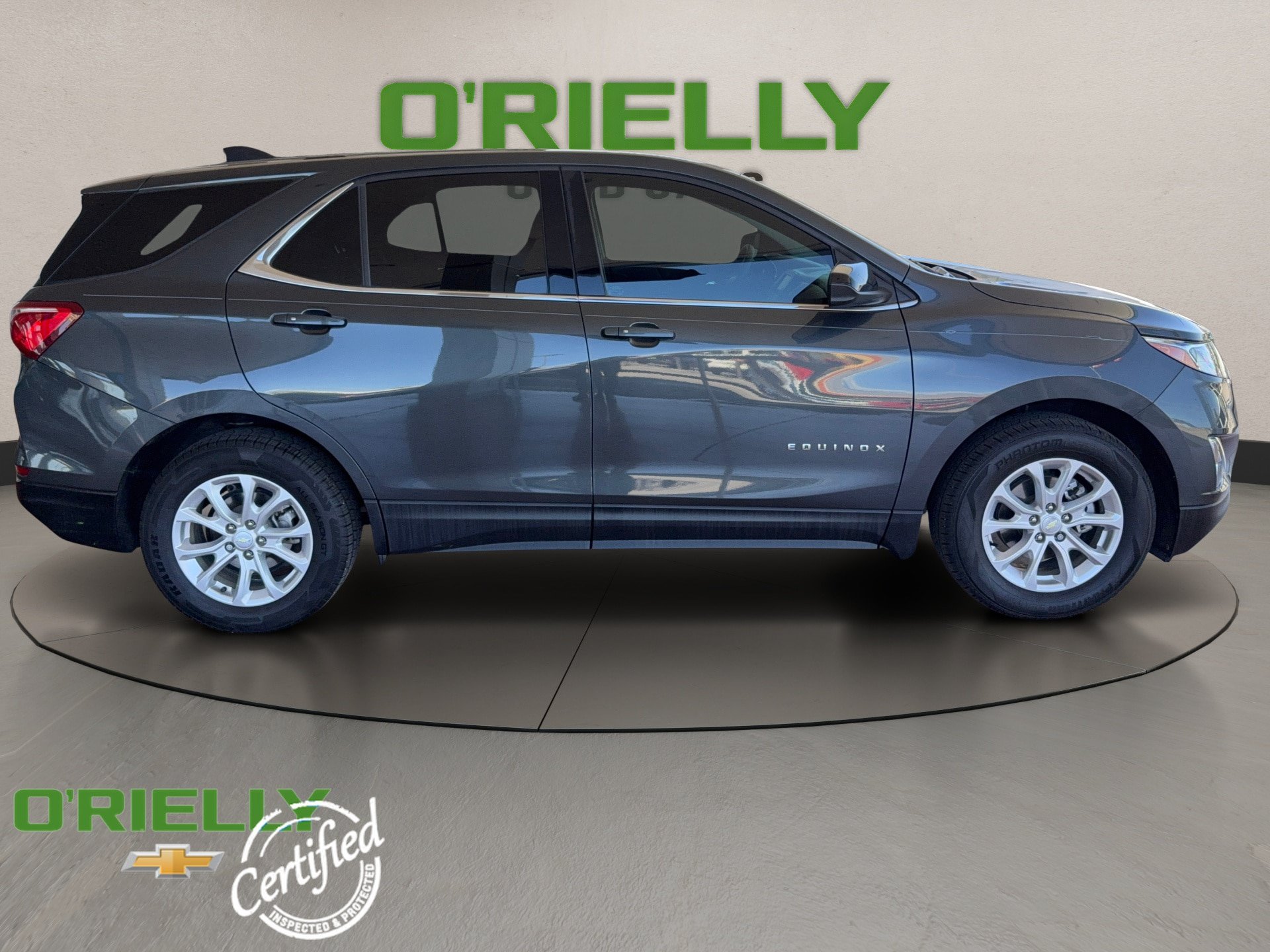 Used 2019 Chevrolet Equinox LT w/ LPO, Blackout Package FWD image 7