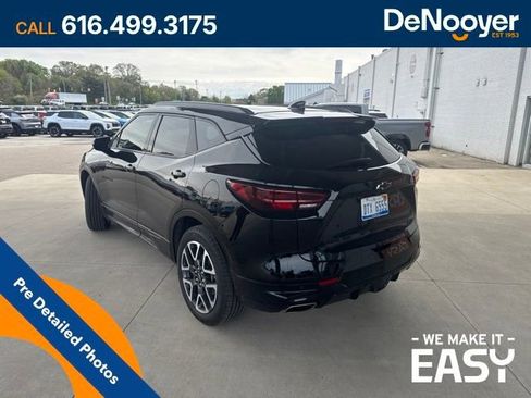 Used 2025 Chevrolet Blazer RS w/ Driver Confidence II Package AWD/4WD image 6