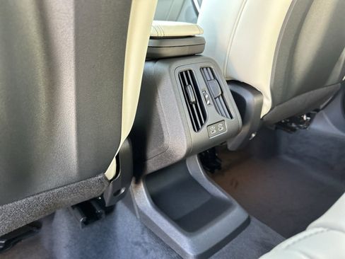 New 2026 BMW X1 xDrive28i w/ Technology Package image 24