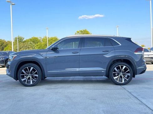 New 2026 Volkswagen Atlas Cross Sport SEL Premium R-Line image 3