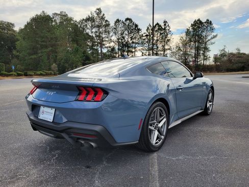 Certified 2025 Ford Mustang GT image 6