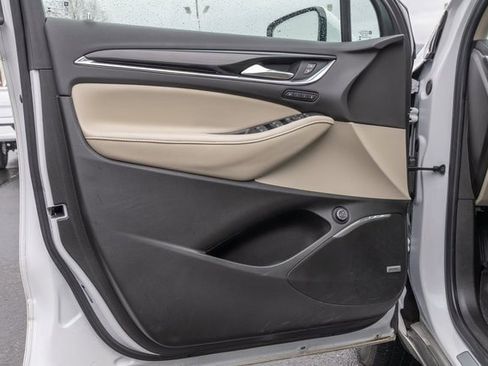 Used 2021 Buick Enclave Premium w/ Sun and Sites Package image 15