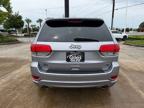 Used 2014 Jeep Grand Cherokee Overland RWD image 4