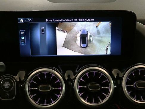 Certified 2025 Mercedes-Benz GLA 250 4MATIC image 8