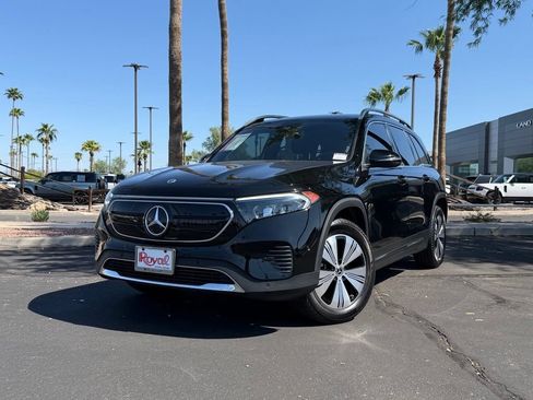 Used 2023 Mercedes-Benz EQB 250+ image 1