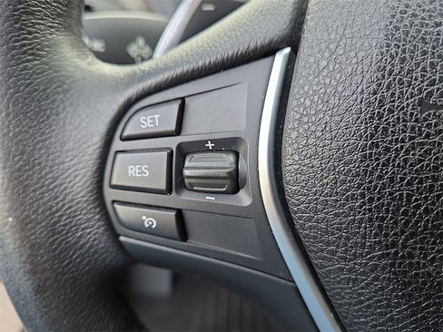 Used 2017 BMW 230i xDrive Coupe image 21