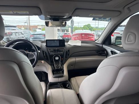 Used 2025 Acura RDX SH-AWD w/ Technology Package image 15