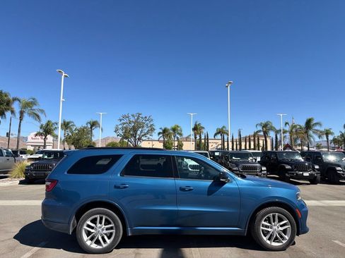 Used 2025 Dodge Durango GT AWD/4WD image 3