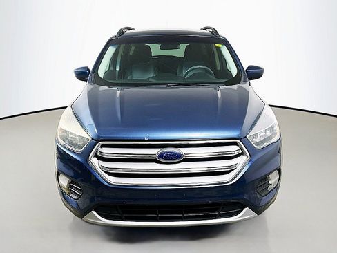 Used 2018 Ford Escape SE FWD image 2