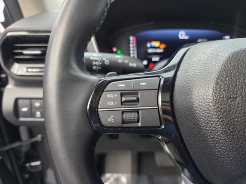 Used 2023 Honda Pilot Elite image 19