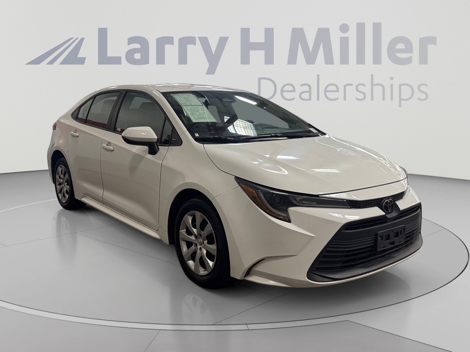 Certified 2024 Toyota Corolla LE FWD image 7