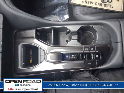 Used 2025 Toyota Crown Signia image 25