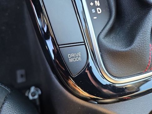 Used 2023 Kia Soul GT-Line image 24