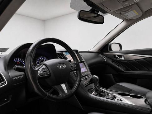 Used 2017 INFINITI Q50 Signature Edition w/ All Weather Package (L93) AWD/4WD image 37