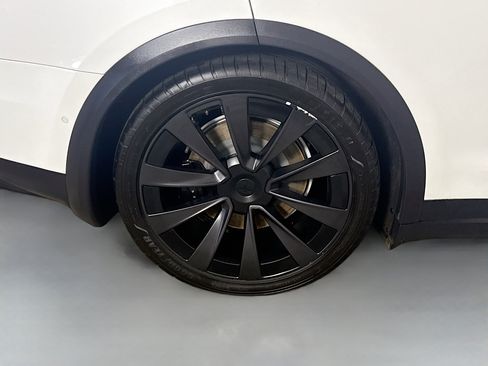 Used 2022 Tesla Model X Plaid AWD/4WD image 29